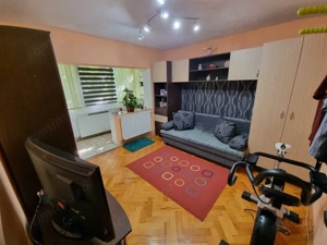 Apartament 3 camere decomadat, zona Aradului - imagine 5