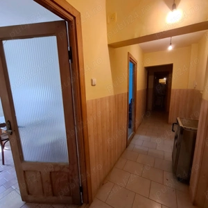 Apartament 3 camere, ultracentral, Focșani, etaj 1 - imagine 6