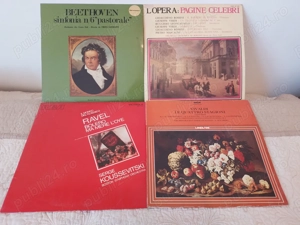 Vand discuri din vinil cu muzica clasica