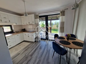 Casă individuală deosebitǎ de vânzare - 184 mp - Orizont-Miceşti - imagine 9