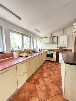 Apartament spatios, 3 camere, 100 mp – Zona Balcescu - imagine 2