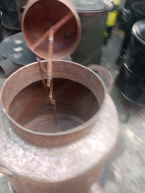Vand cazan tuica din cupru de 120 litrii