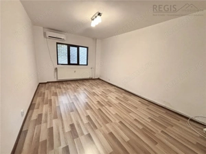 Garsoniera spatiu comercial de vanzare parter | Sec 2 Pantelimon - imagine 2