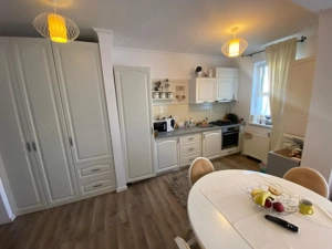 Bloc Nou. La cheie. Spatios. Asfalt. Parcare acoperita. Zona Girocului - imagine 5 Bloc Nou. La cheie. Spatios. Asfalt. Parcare acoperita. Zona Girocului - imagine 5