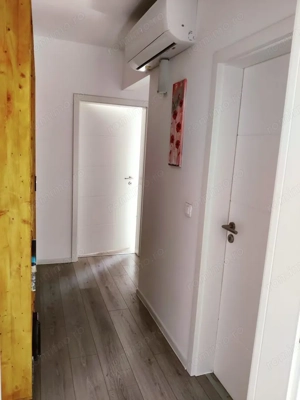 Nou. Laga Eso. Spatios - 90 mp utili + terasa. Complet mobilat si utilat - imagine 17