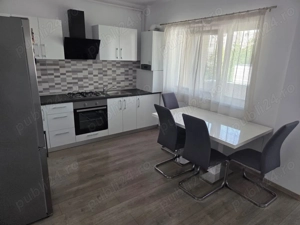Proprietar, inchiriez apartament cu 3 camere si garaj - imagine 7
