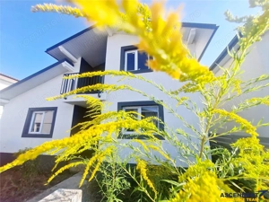 Confort si relaxare:casa noua,5 camere,curte si terasa amenajate,Izvor,Tarlungeni,Brasov