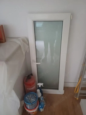 de vanzare geamuri de termopan albe   putin folosite 