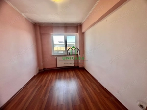 Apartament cu 3 camere  de vânzare – Calea lui Traian - Zona Nord - imagine 5
