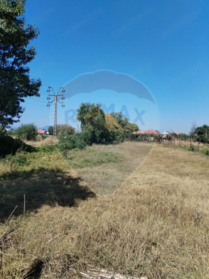 Teren 1,035mp Roznov / Strada Șes - imagine 10