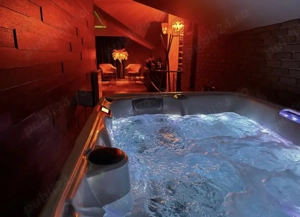 Jacuzzi Appartament Regim Hotelier Non-Stop
