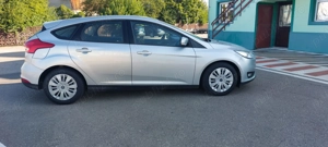 Ford Focus 1.5 tdci an fabricatie 2017 - imagine 3