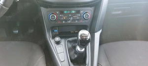 Ford Focus 1.5 tdci an fabricatie 2017 - imagine 2