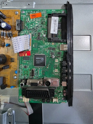 placa de baza 17mb82-2 de pe tv Orion t32-dled
