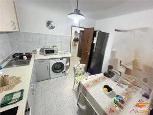 Apart 1 camera decomandat, parter, zona Buziasului - imagine 2