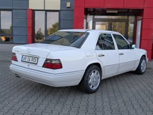 Schimb Mercedes W124 - 300D - OM606 - Autovehicul Istoric -140.000km -Schimb - imagine 3