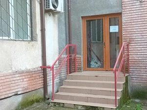 Spațiu comercial 89 mp   poate fi transformat în locuință! Zona Resita Sud