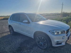 BMW X5 XDRIVE ALB PERLAT (fabricat decembrie 2015) - imagine 4 BMW X5 XDRIVE ALB PERLAT (fabricat decembrie 2015) - imagine 4