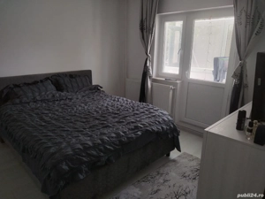 Apartament 3 camere de închiriat