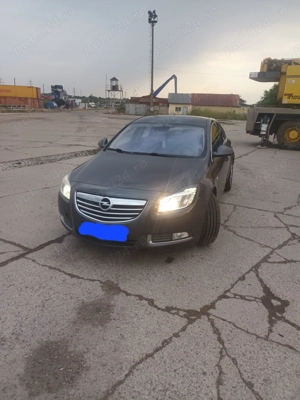 Vând Opel insignia 2011,160cp  - imagine 2