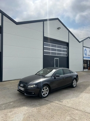 Audi A4 B8 automat sedan masina intretinuta ! - imagine 3