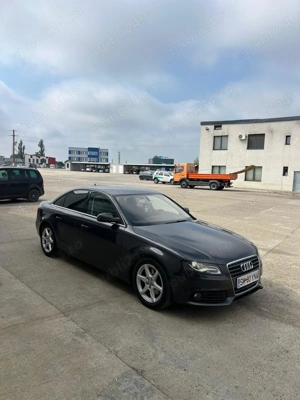 Audi A4 B8 automat sedan masina intretinuta ! - imagine 2