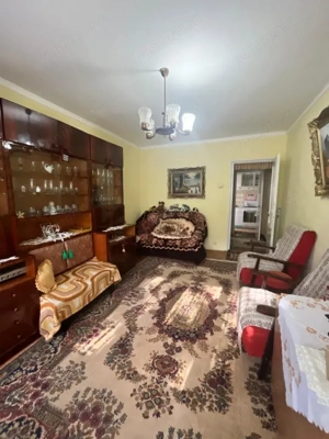 Apartament 3 camere, etaj 2, Garaj, Radauti