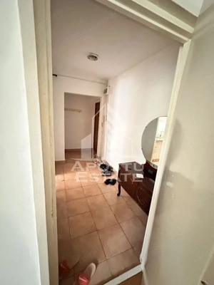 Apartament 2 camere in bloc cu lift, zona Sagului - imagine 4