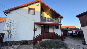 Casa de vis cu garaj , curte foisor si gratar in Selimbar 