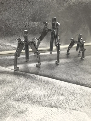 Extractor cu 3 brate reversibile pentru rulmenti si discuri – 129 lei - imagine 5