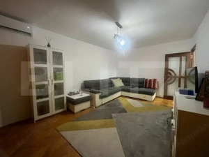 Apartament de vanzare, cu 3 camere, decomandat, 65mp, zona Lipovei - imagine 2 Apartament de vanzare, cu 3 camere, decomandat, 65mp, zona Lipovei - imagine 2