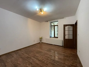 Casa cu 2 camere, semidecomandat, 50mp utili - zona Traian OCAZIE !