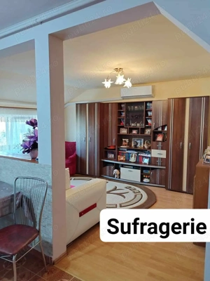 Apartament cu trei camere zona Bradet