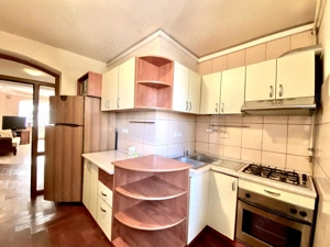 Căminul ideal pentru familia ta   spațiu, liniște și confort în Inel 2 - imagine 7