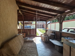 De vânzare casă în Orlat, cu teren generos de 2200 mp și panoramă deosebită! - imagine 8