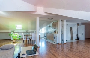 Apartament cu 4 camere, 200 mp, Dobroesti - imagine 2