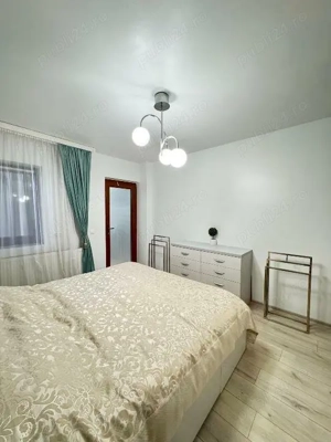 Apartament 2 camere Delfinariu cu acces curte interioara  - imagine 7