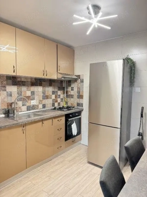 Apartament 2 camere Delfinariu cu acces curte interioara  - imagine 4