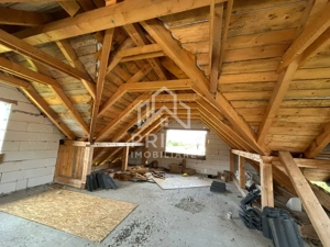 Casa de vanzare , 136 mp + 684 mp teren , Zona Totoi  - imagine 11