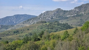 Vând urgent teren intravilan