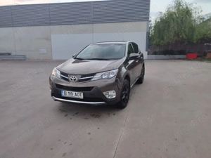 Vand Toyota Rav 4 - imagine 9 Vand Toyota Rav 4 - imagine 9