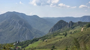 Vând urgent teren intravilan - imagine 2