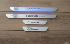 Set 4 Protectii Praguri (față și spate) Iluminate Multicolore Rgb Symphony Usb-personalizate Suzuki - imagine 2