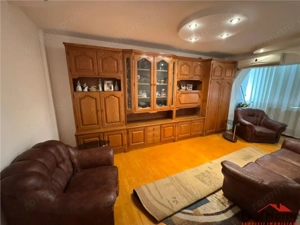 Apartament 3 camere, 72mp, etaj 2, zona fostul Tribunal - stradal - imagine 5