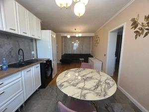 Apartament de vanzare, 3 camere, 53 mp, zona Aqua Park, Floresti.