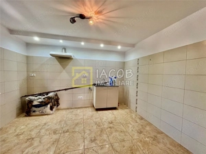 Casa P+M, loc. Faraoani, jud. Bacau - imagine 13