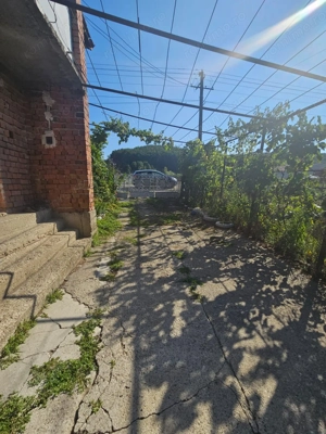 Inchiriere 2 case Draganu - cazare muncitori - imagine 11 Inchiriere 2 case Draganu - cazare muncitori - imagine 11