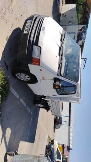 Vând  autoutilitara ford transit 