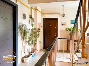 FILM!Decomandat,2bai,2balcoane,etaj1, parcare in curte,mobilat,Ultracentral,Sfantu Gheorghe - imagine 7