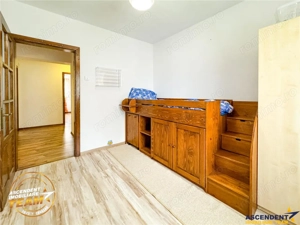 FILM!Decomandat,2bai,2balcoane,etaj1, parcare in curte,mobilat,Ultracentral,Sfantu Gheorghe - imagine 13